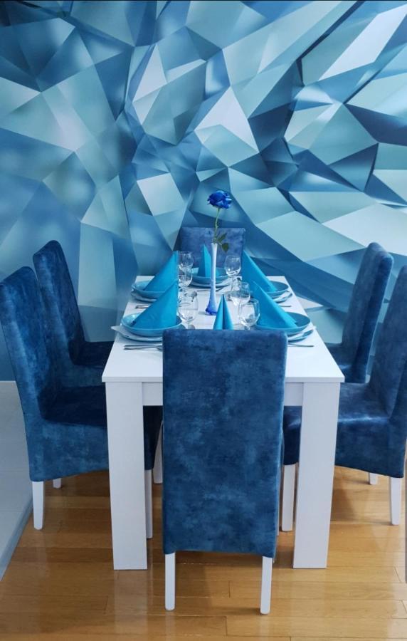 Apartman Kej Blue Free Parking คราลเยโว ภายนอก รูปภาพ
