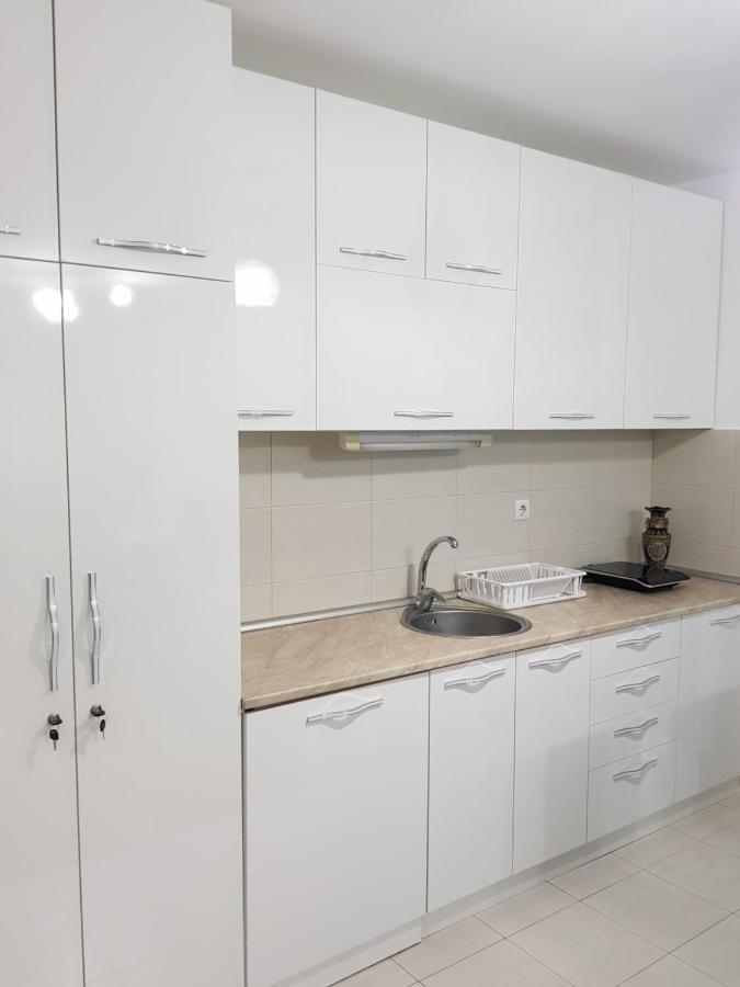 Apartman Kej Blue Free Parking คราลเยโว ภายนอก รูปภาพ
